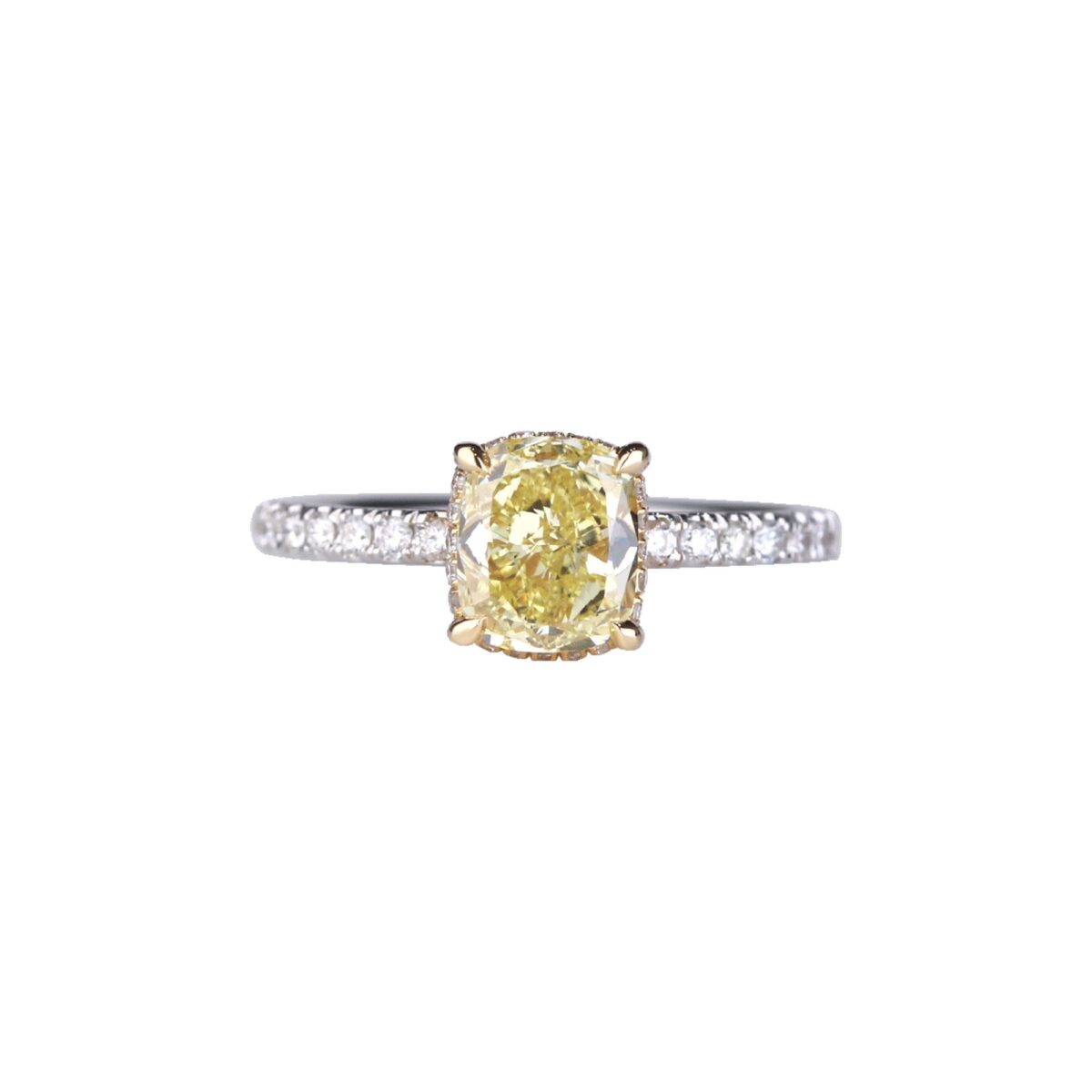 Bague diamant jaune taille coussin et diamants