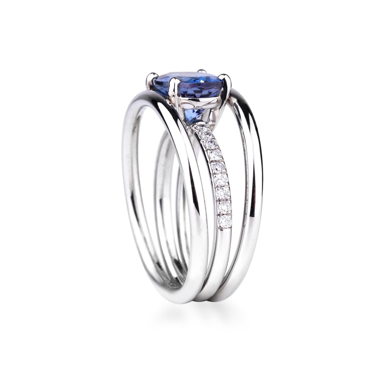 Bague tanzanite diamants et or blanc