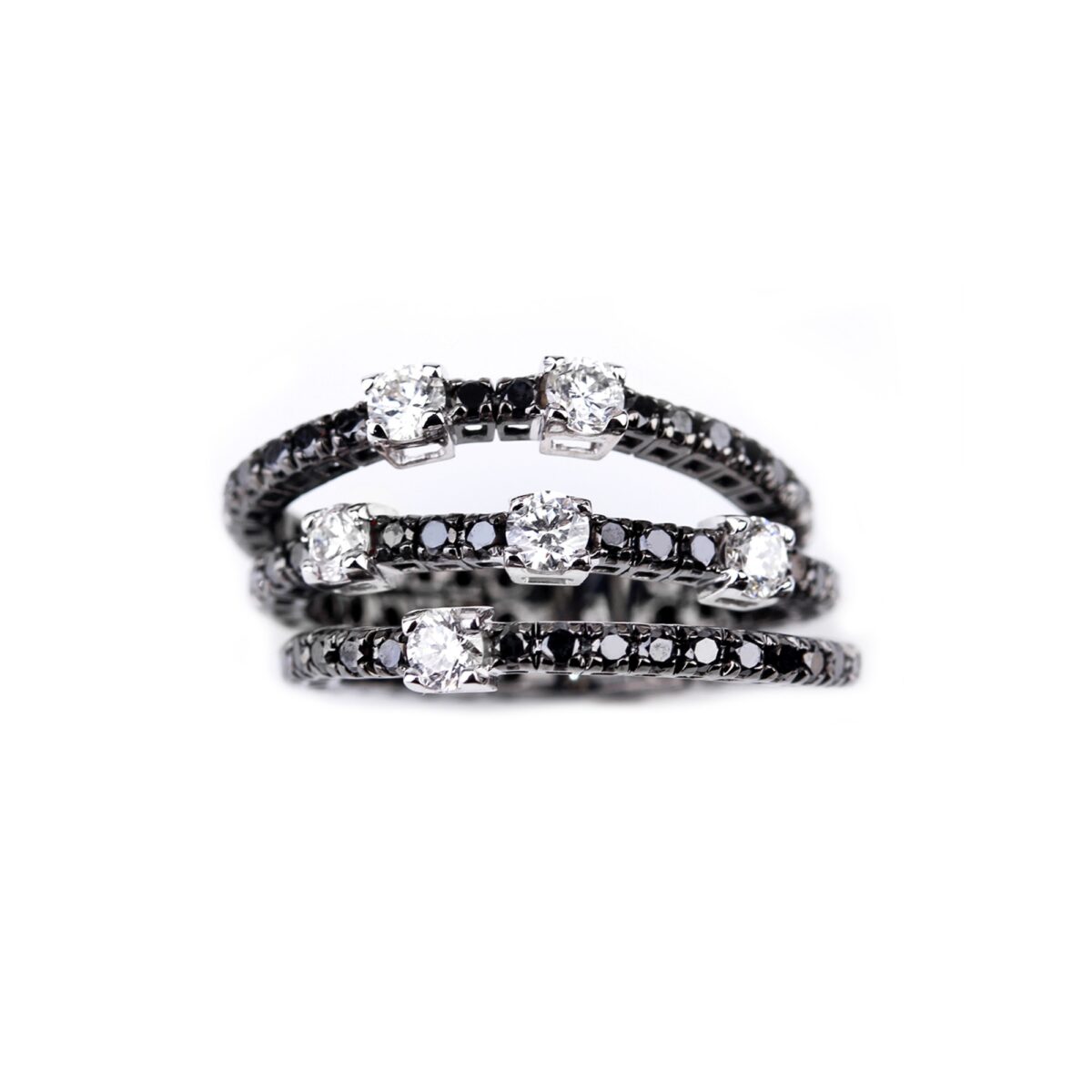 Bague triple diamants noirs et blancs