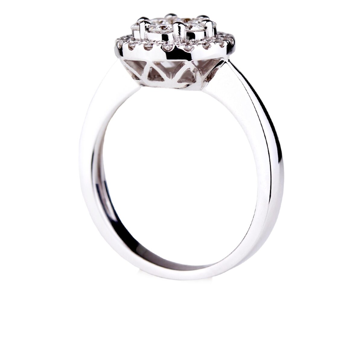 Bague composition diamants