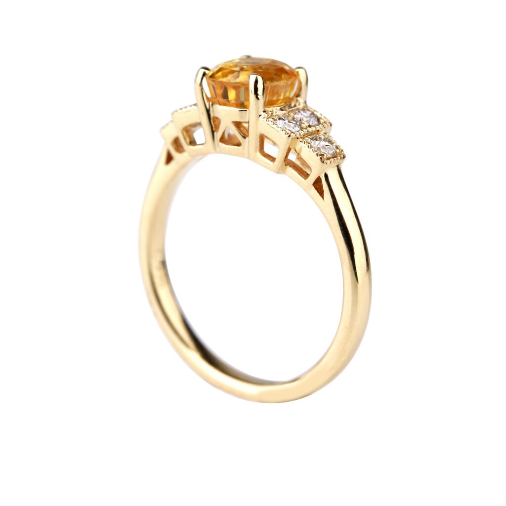 Bague fiançailles saphir motif millegrain