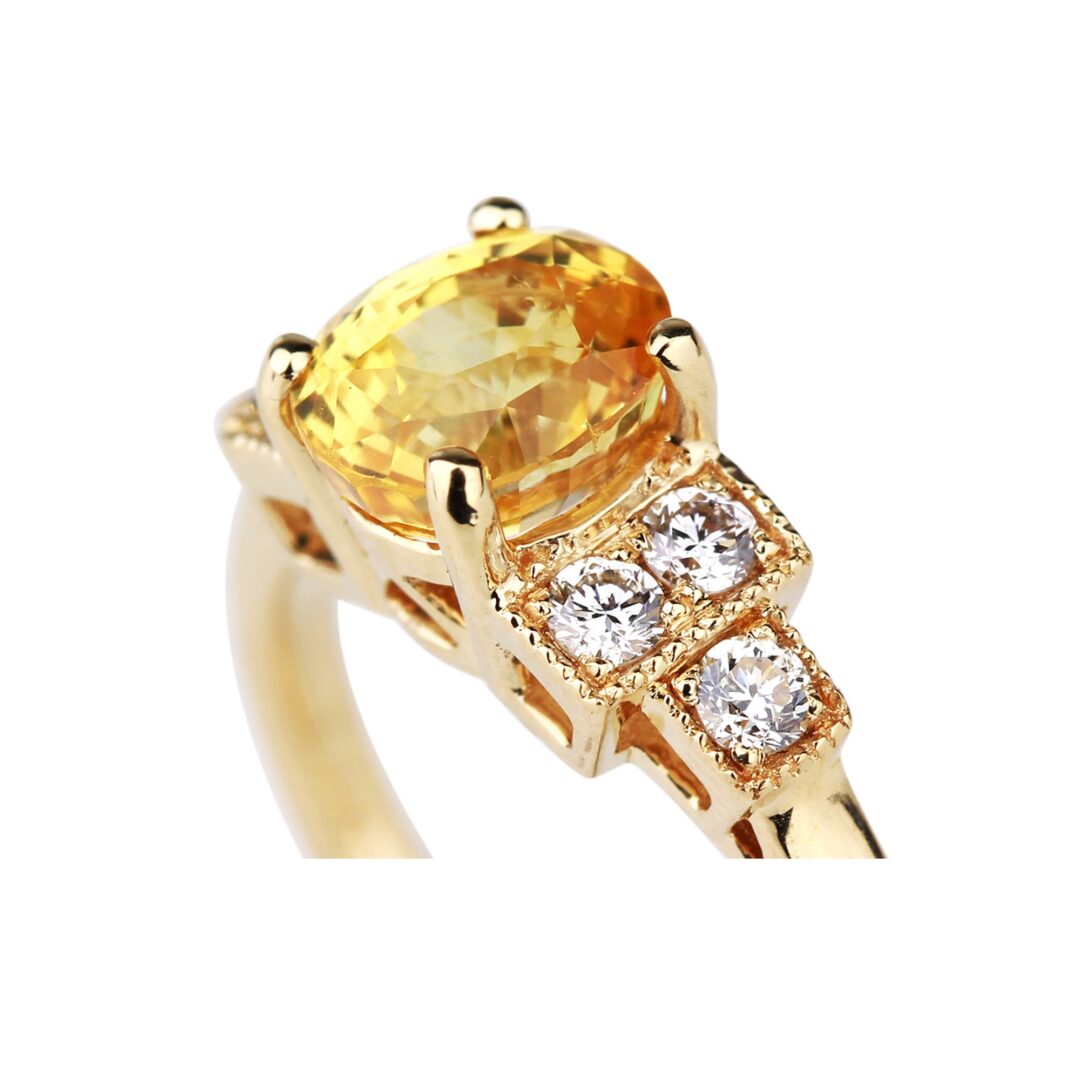 Bague fiançailles saphir motif millegrain