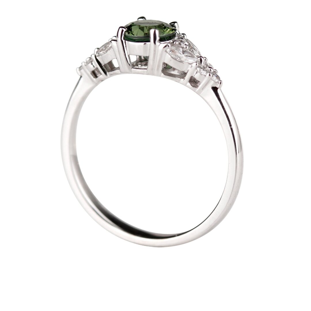 Bague saphir vert