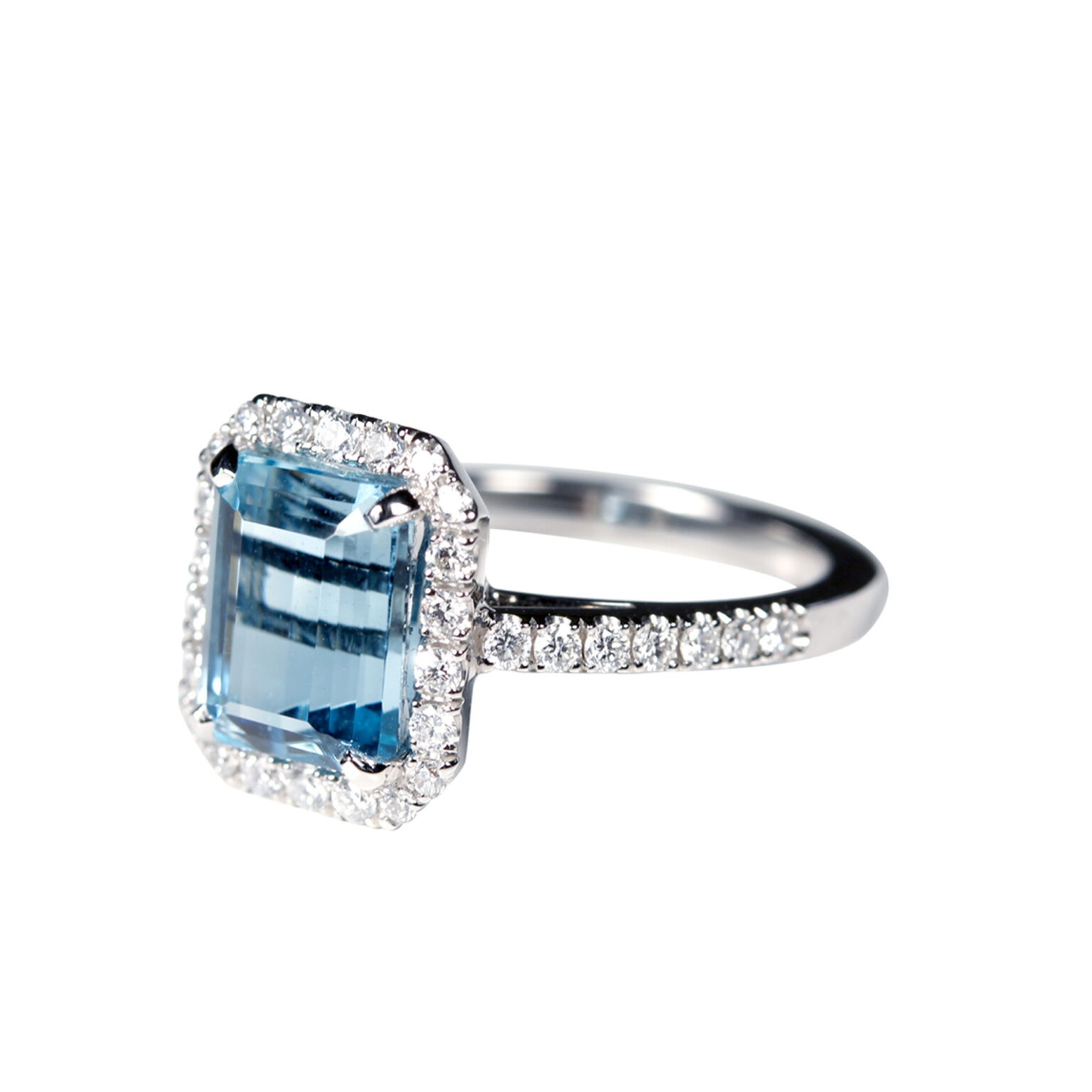 Bague aigue-marine et diamants