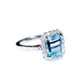 Bague aigue-marine et diamants