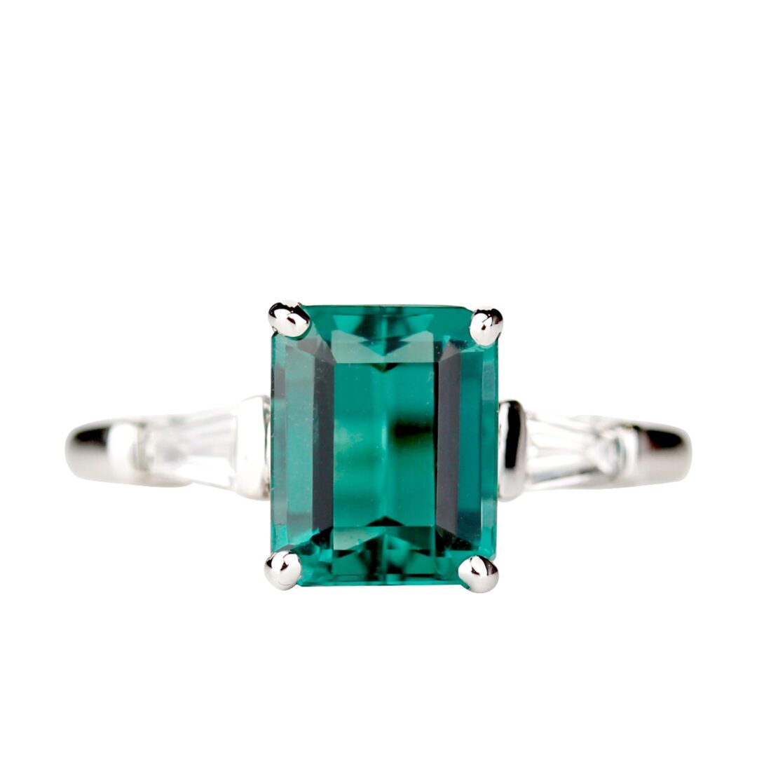 Bague tourmaline et diamants trapèzes