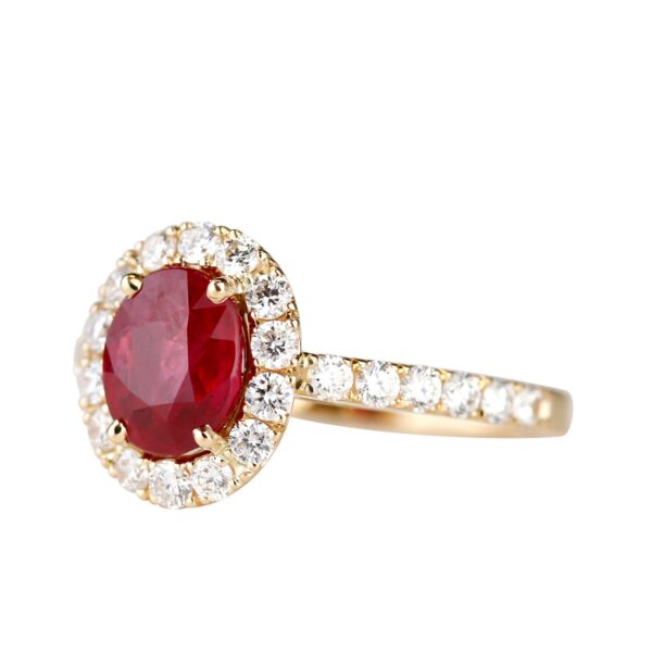 Solitaire rubis ovale & diamants