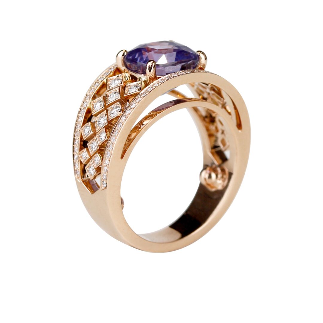 Bague saphir violet diamants et or rose