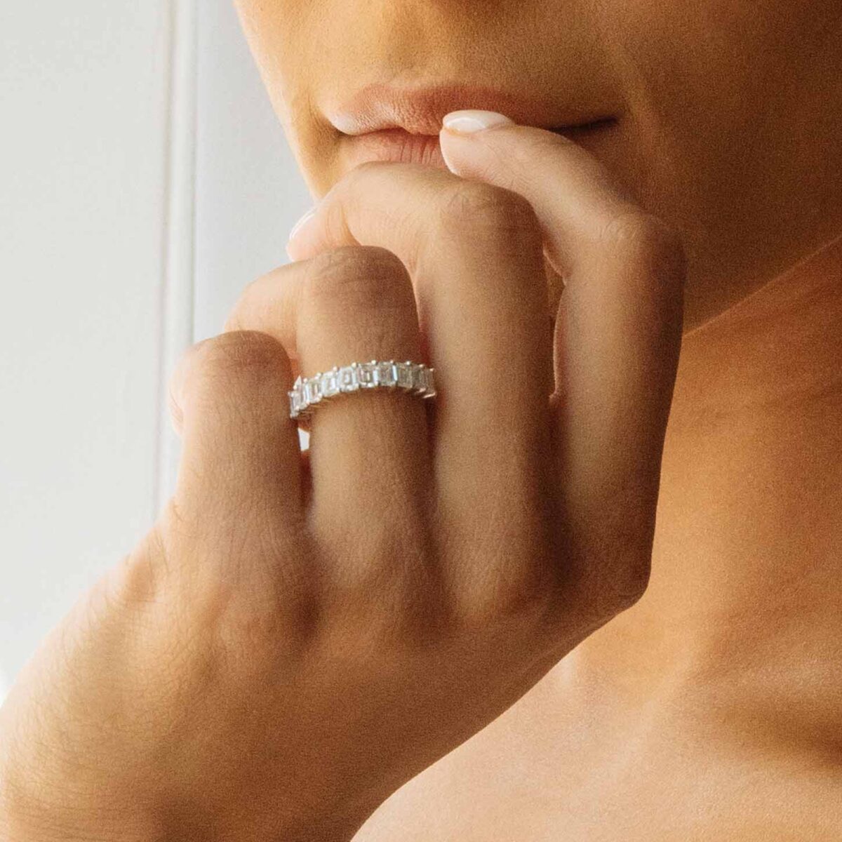 Alliance diamants taille émeraude