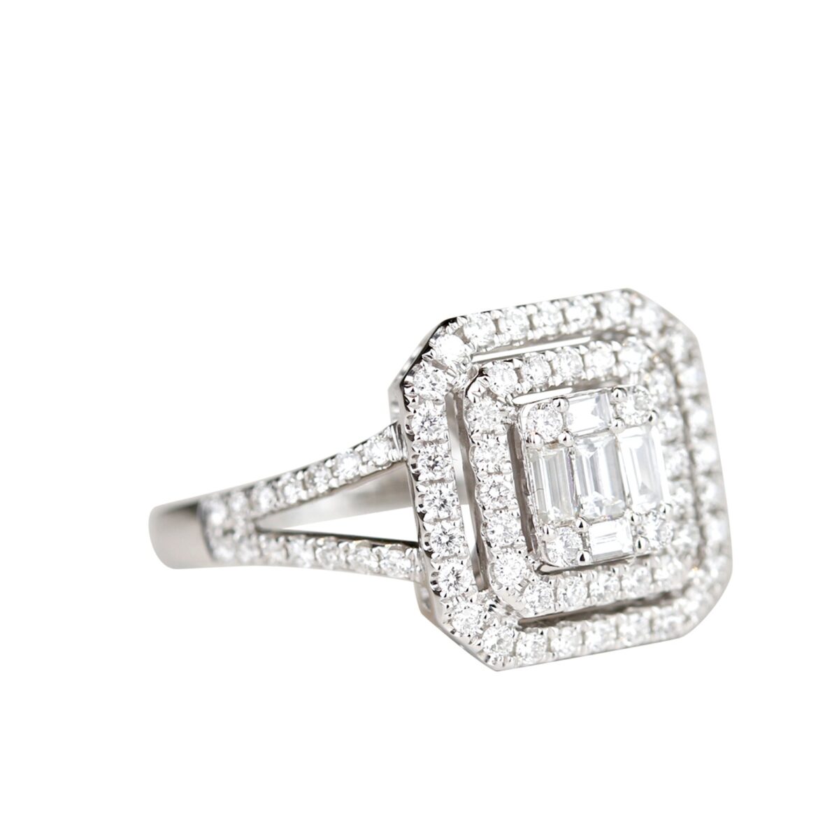 Bague diamants à double entourage forme rectangle