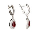 Boucles D'oreilles Puces Fleur Rubis Zirconium Plaqué Or 18 Carats - Neuf Avec étiquettes