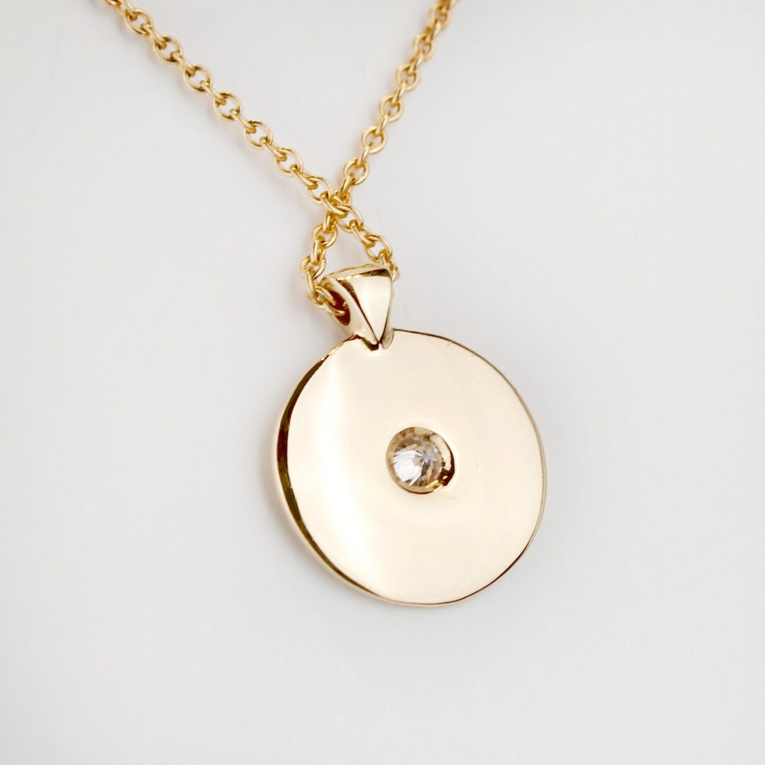Pendentif or perlé et diamant