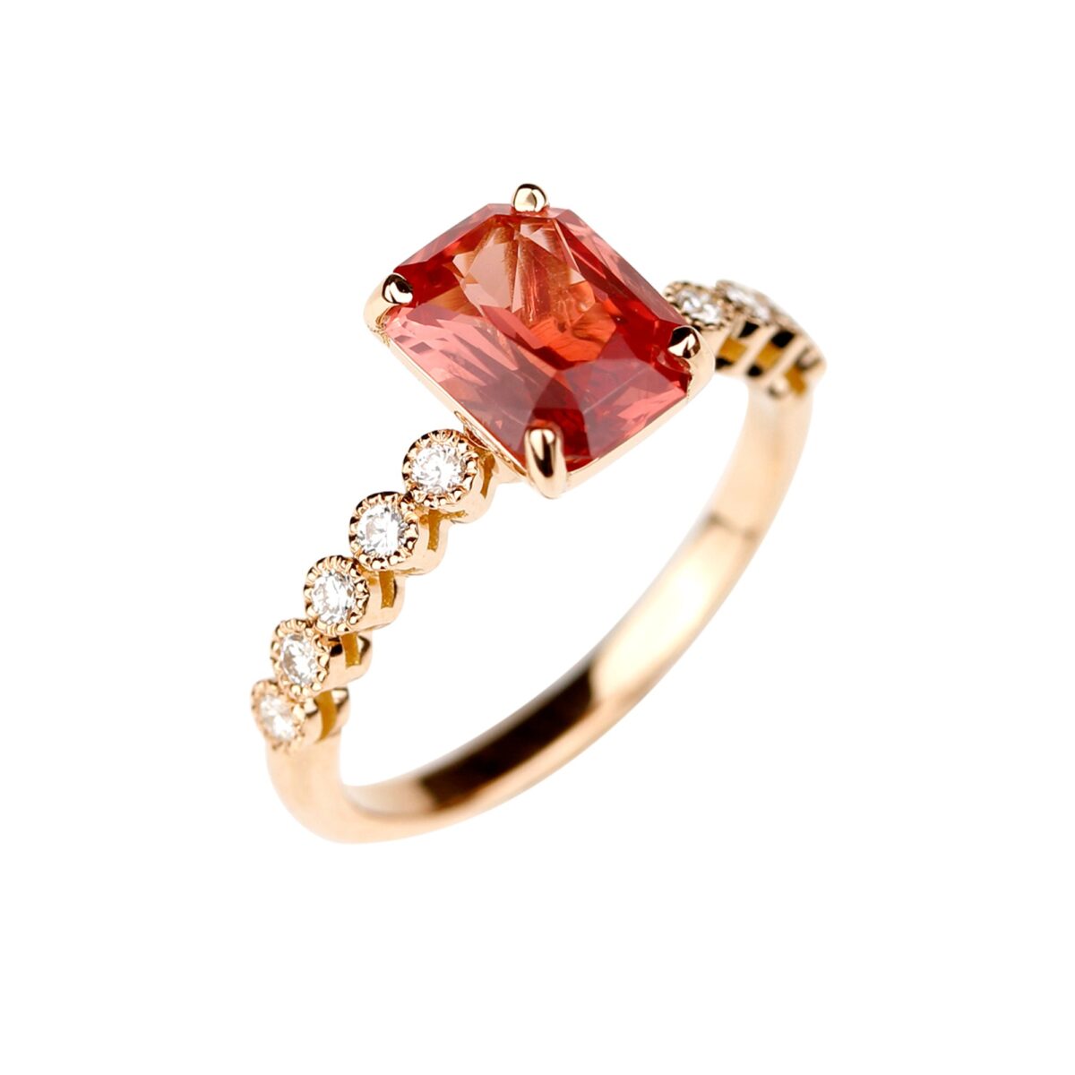 Bague saphir padparadscha diamants serti millegrain