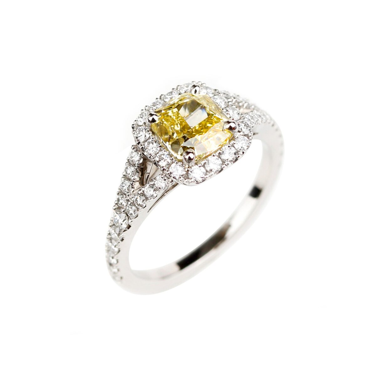 Bague diamant jaune