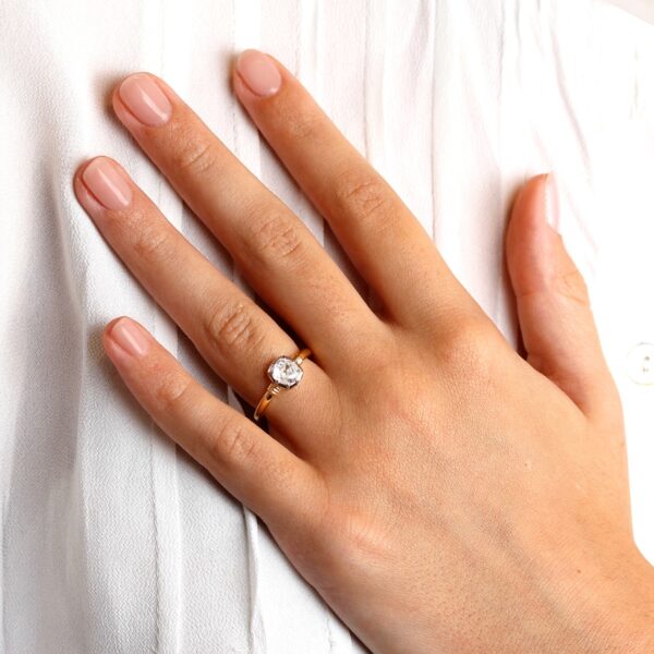 Solitaire diamant taille ancienne