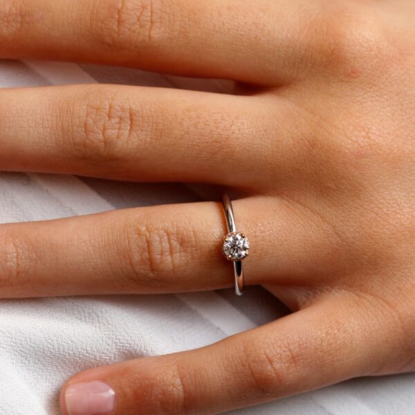 Solitaire diamant or rose et or blanc Crown