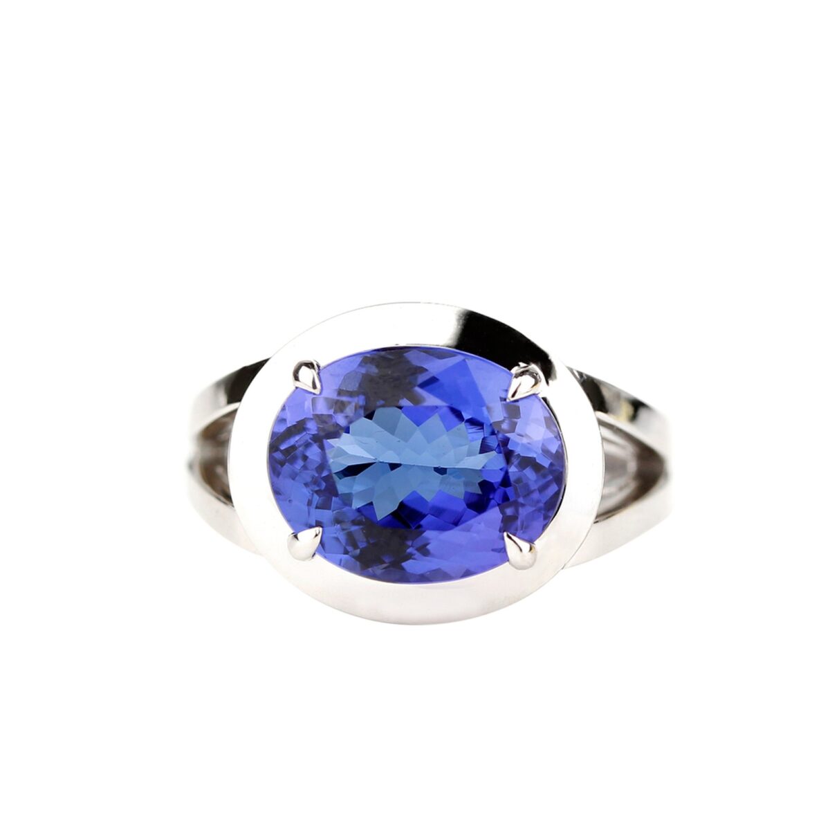 Bague tanzanite ovale et or blanc