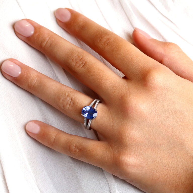 Bague saphir ovale Villandry