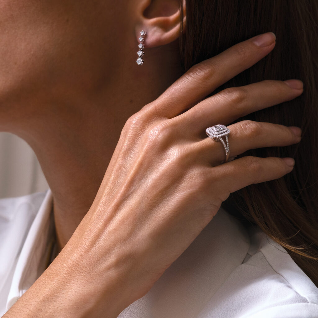 Boucles d'oreilles diamants Persée Bague diamants Art Déco Ice Duo Compagnie des Gemmes Paris