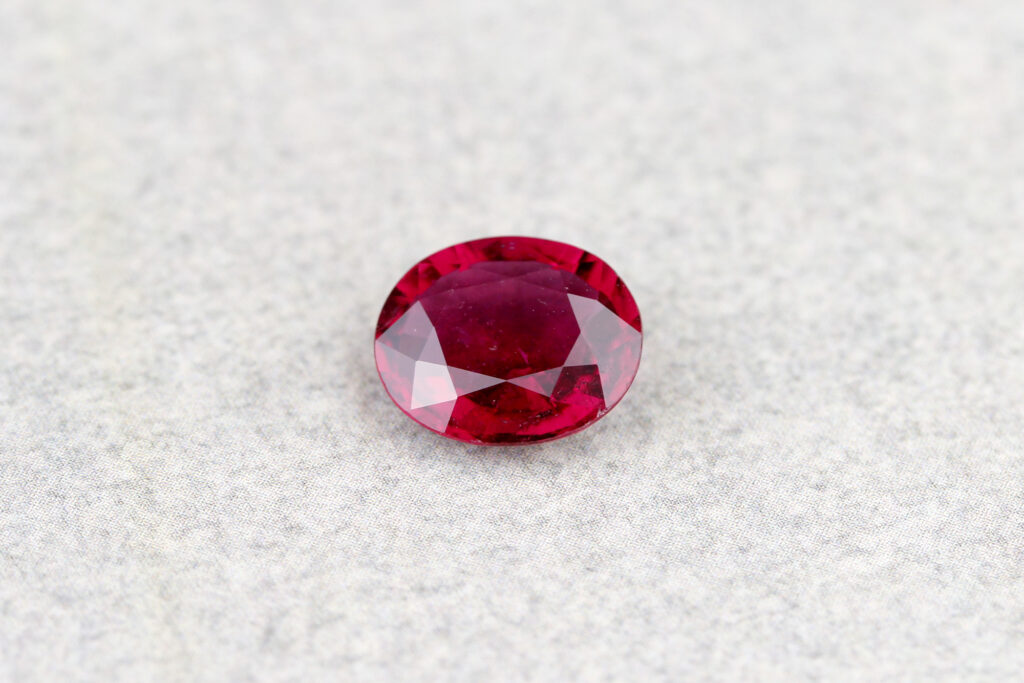 Tourmaline rouge rose rubellite