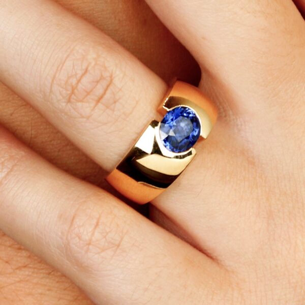 Bague saphir ovale Tribeca