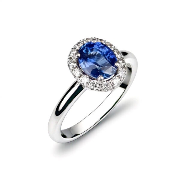 Bague saphir bleu ovale et entourage diamants