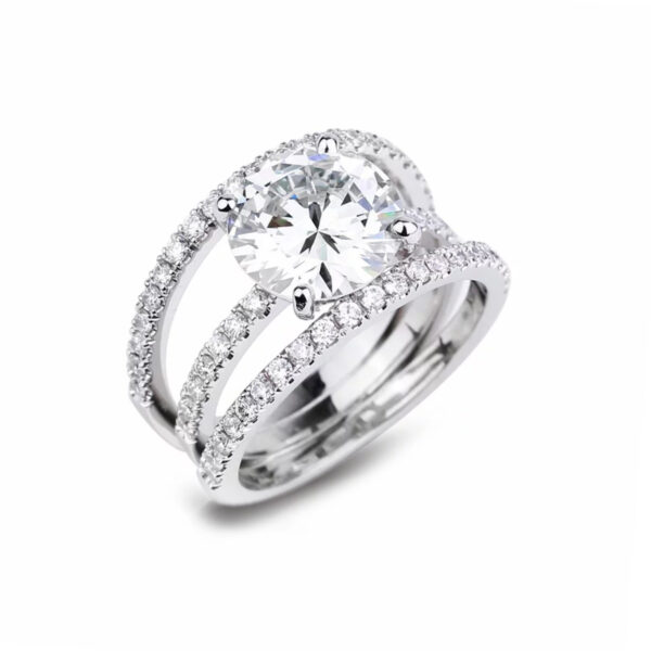 Bague solitaire diamant anneaux diamants or blanc Chenonceau 1513 Compagnie des Gemmes Paris