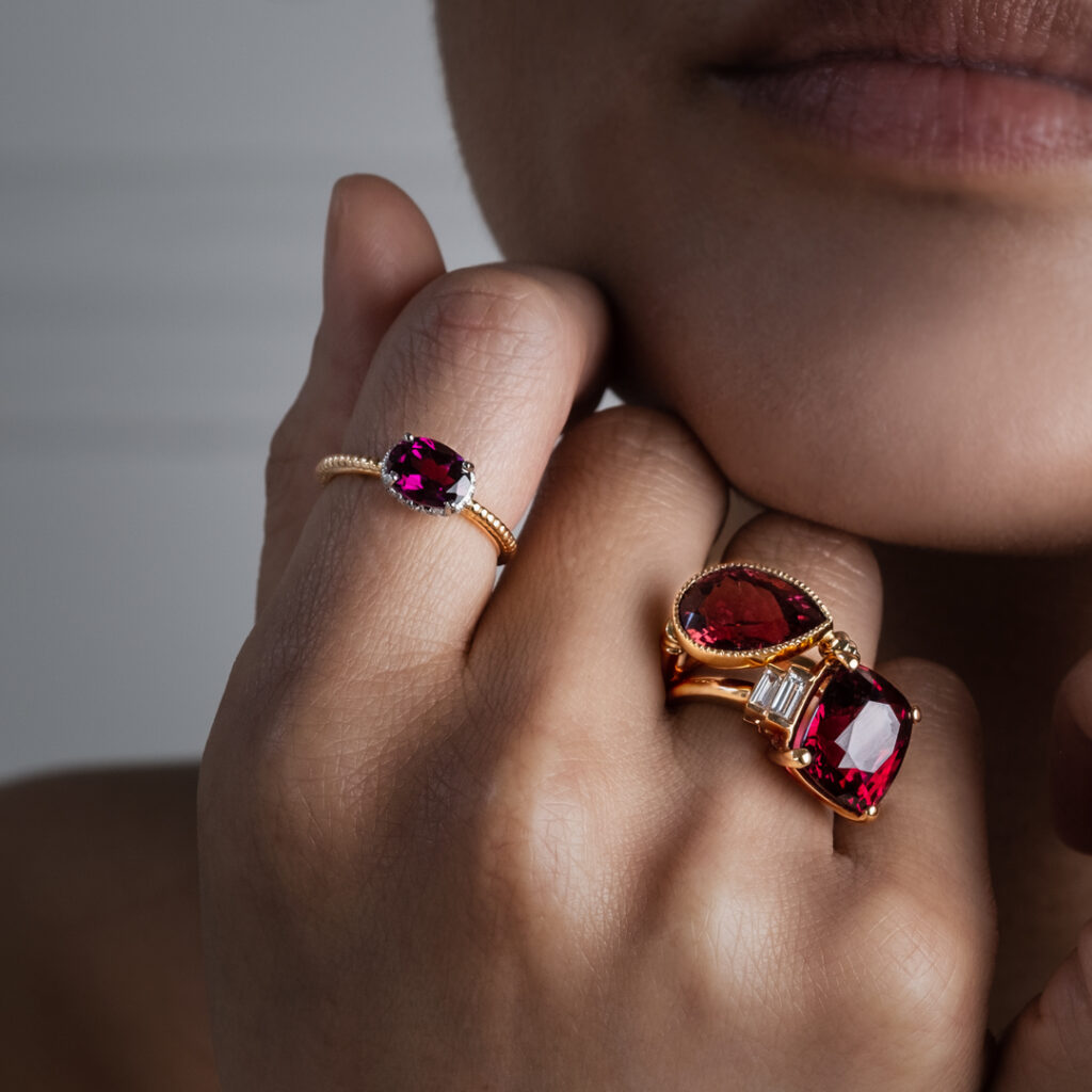 Bague grenat rhodolite Bague tourmaline rubellite Bague grenat diamants Compagnie des Gemmes joaillier à Paris