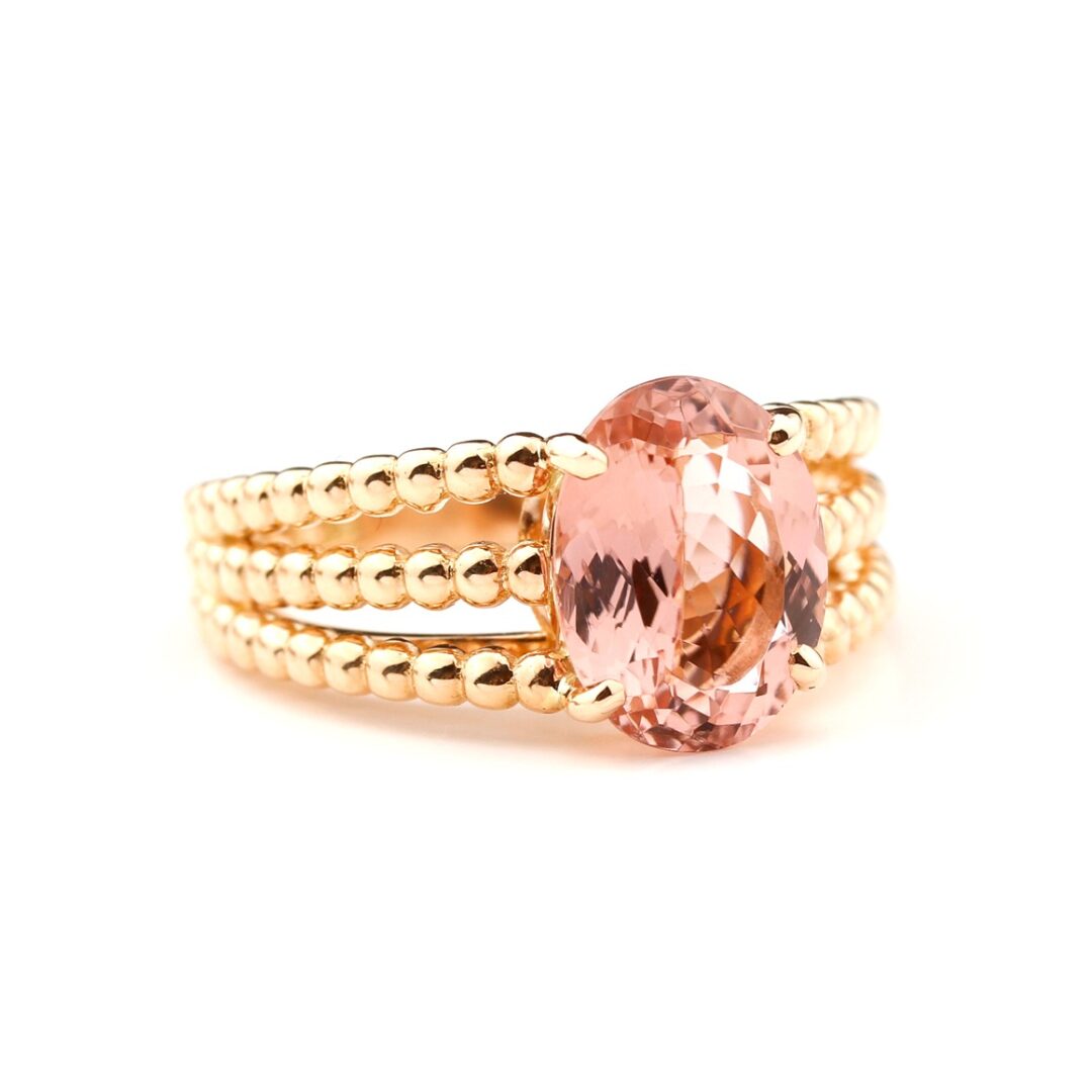 Bague tourmaline rose ovale et or rose millegrain