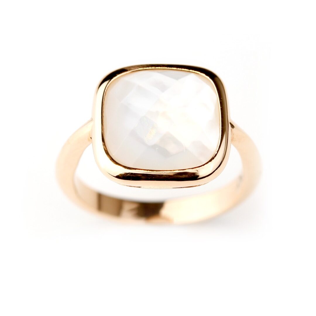 Bague nacre blanche et or rose Compagnie des Gemmes