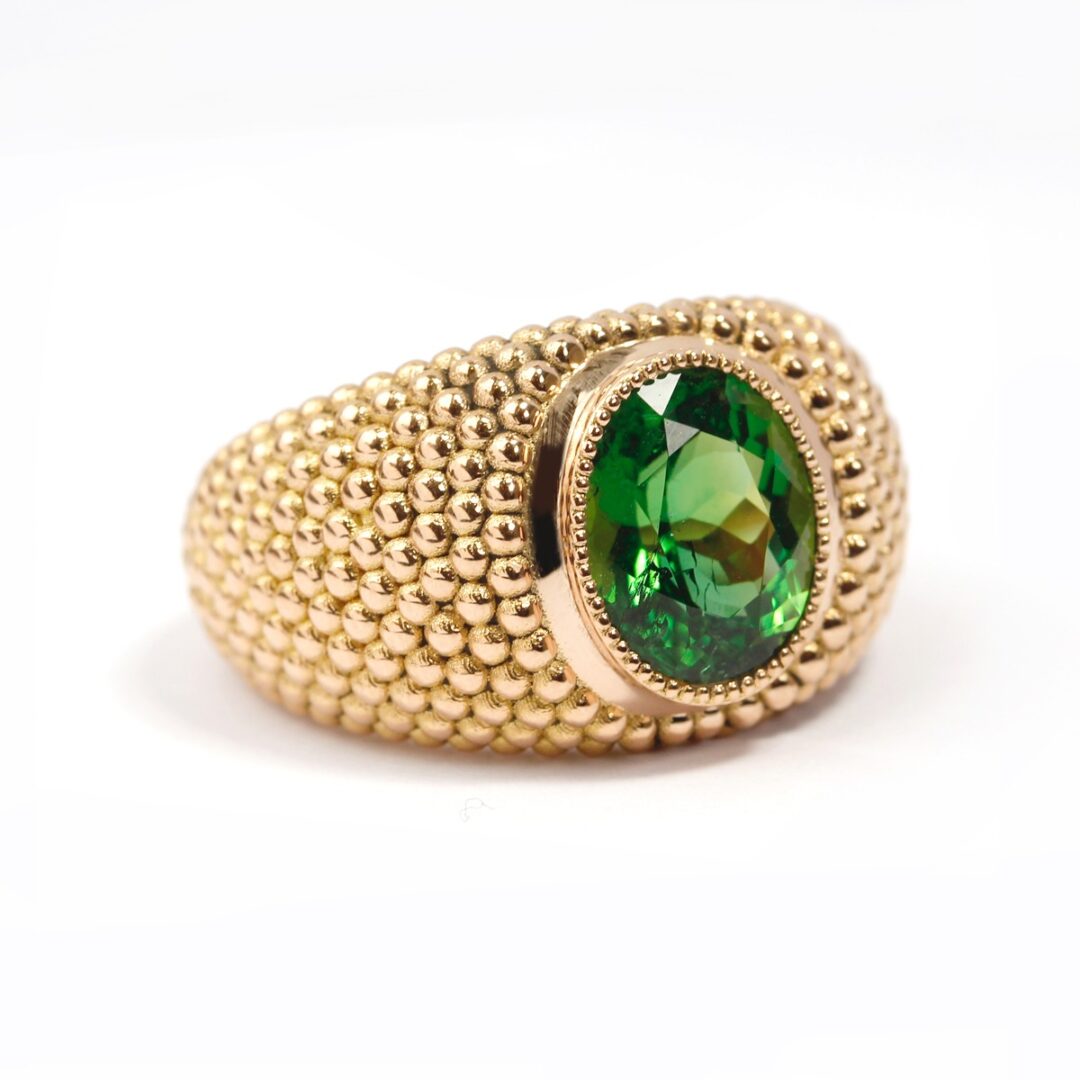 Bague jonc boule tourmaline verte ovale