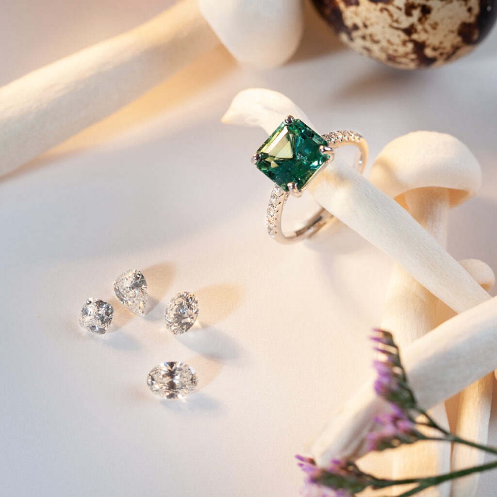 Bague de fiançailles sur-mesure Paris