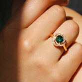 Bague tourmaline verte diamants or rose 18K forme fleur