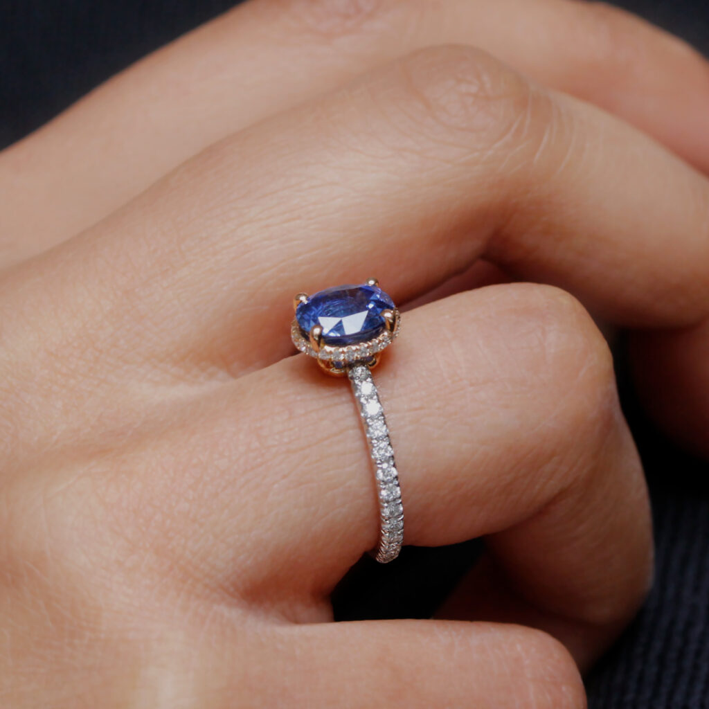 Bague Femme Plaquée Or Blanc Avec Zircons Cubiques (CZ) - Taille 65 - Alliance Ou Bague Fantaisie - Neuf