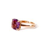 Bague améthyste or rose Poppy Blue par Cesare Pompanon