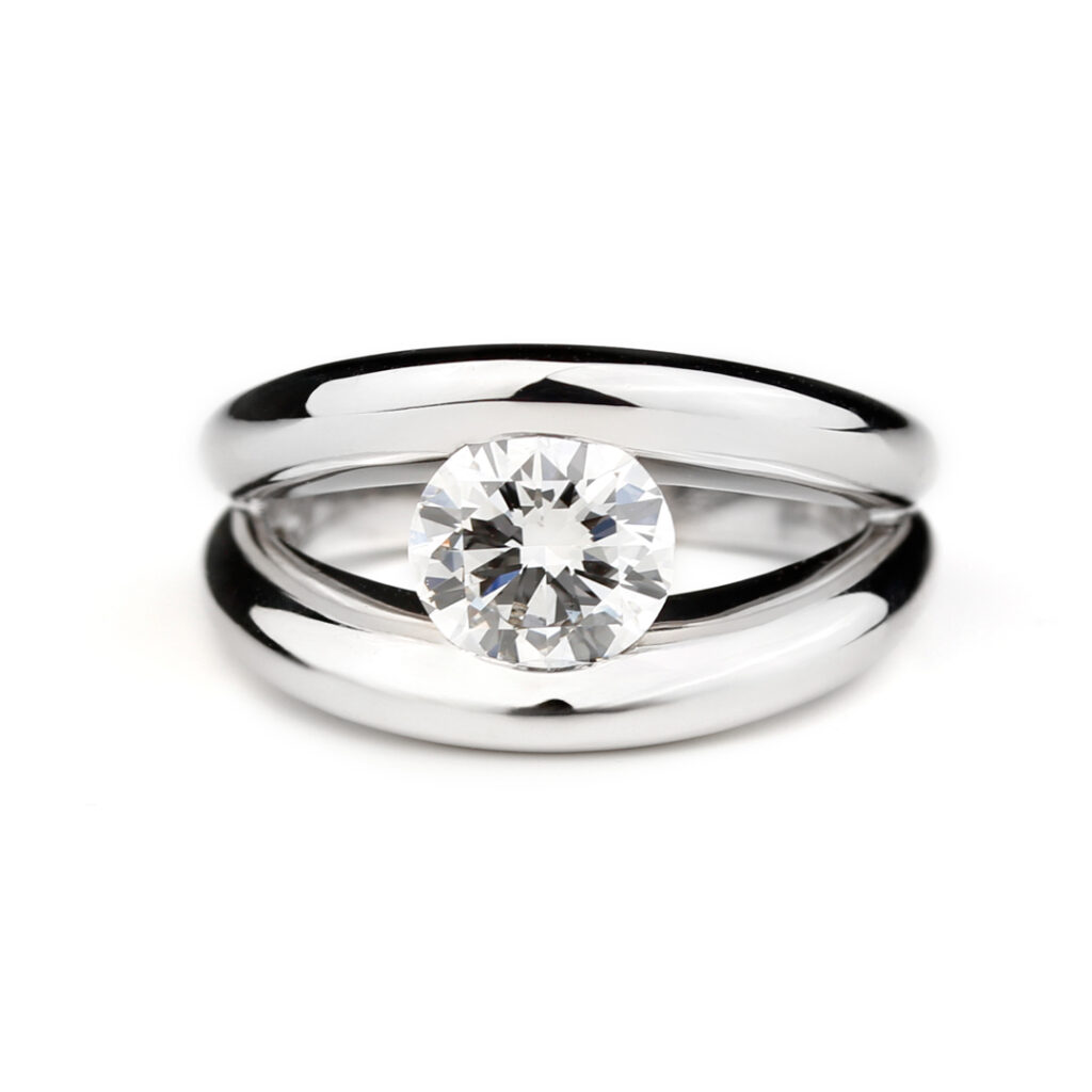 Bague solitaire diamant or blanc