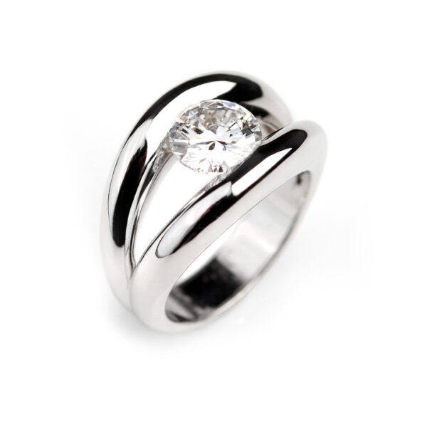 Bague solitaire diamant or blanc