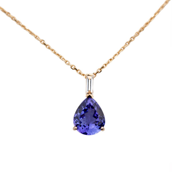 Lady Romanov tanzanite poire