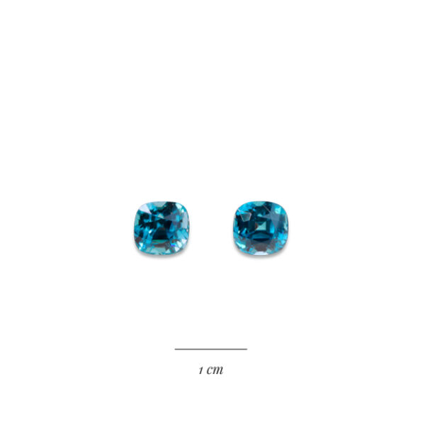 Zircons bleus 3,76 et 3,62 cts